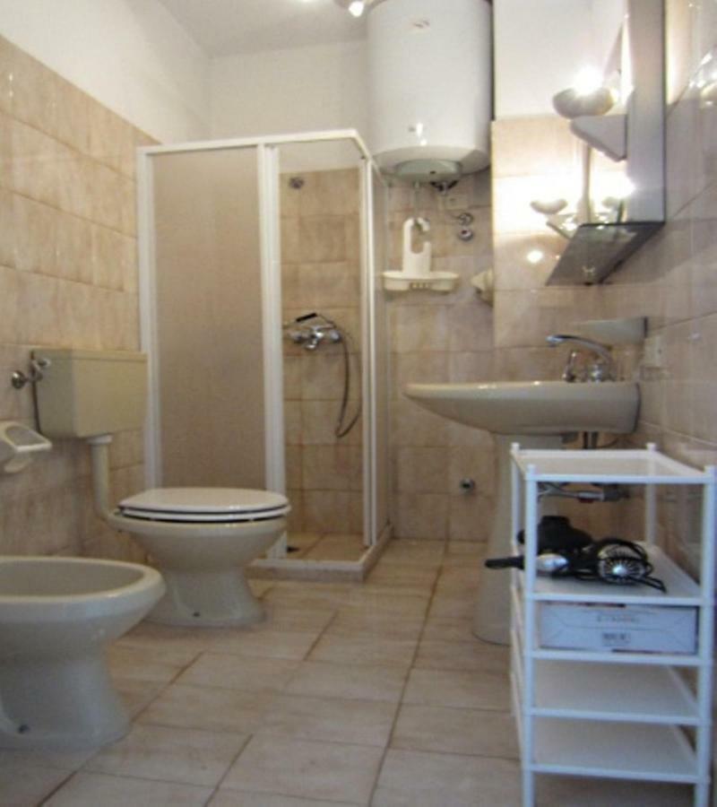 Bilocale Con Spazio Verde Леука Экстерьер фото